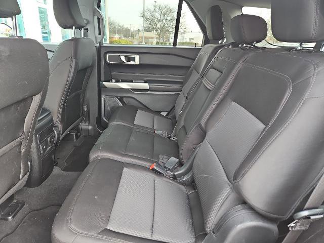 Certified 2022 Ford Explorer XLT image 12