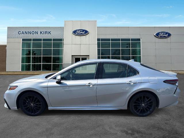 Used 2024 Toyota Camry XSE FWD image 4