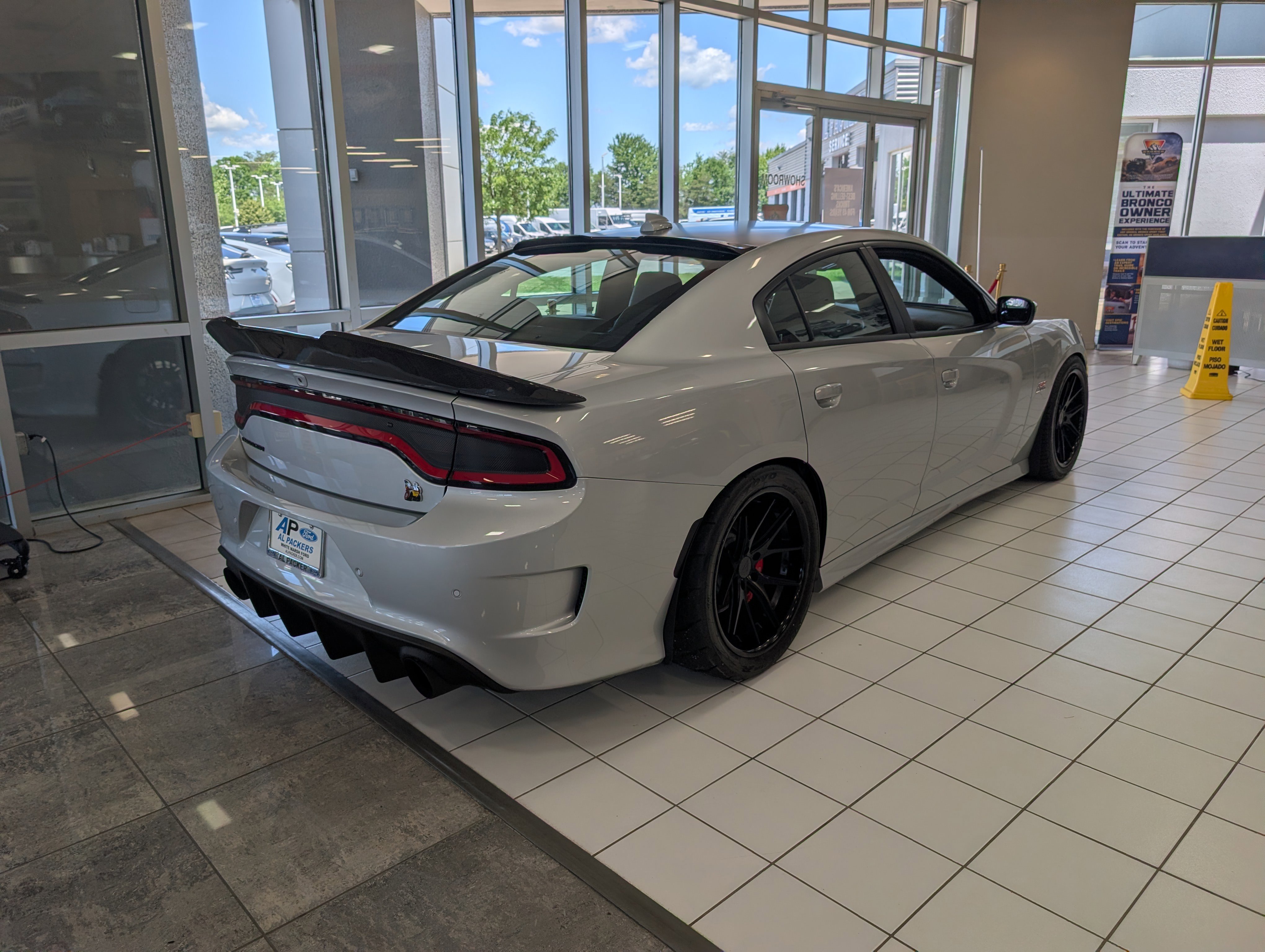 Used 2020 Dodge Charger Scat Pack w/ Plus Group RWD image 3