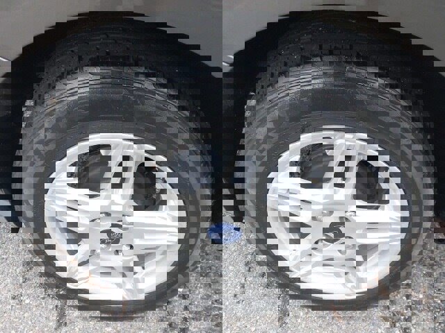 Certified 2018 Ford Fiesta SE image 12