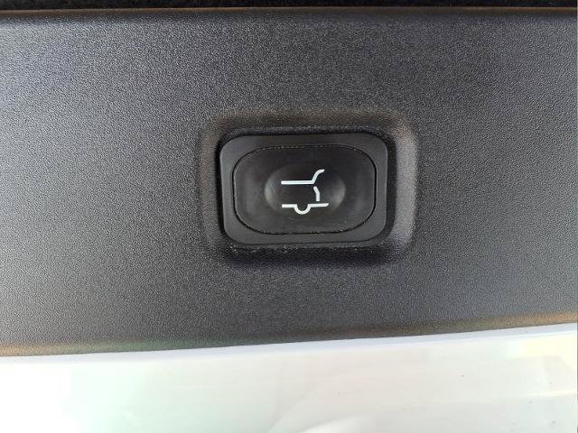 Certified 2025 Ford Expedition Tremor AWD/4WD image 16
