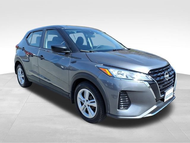 Used 2024 Nissan Kicks S image 8