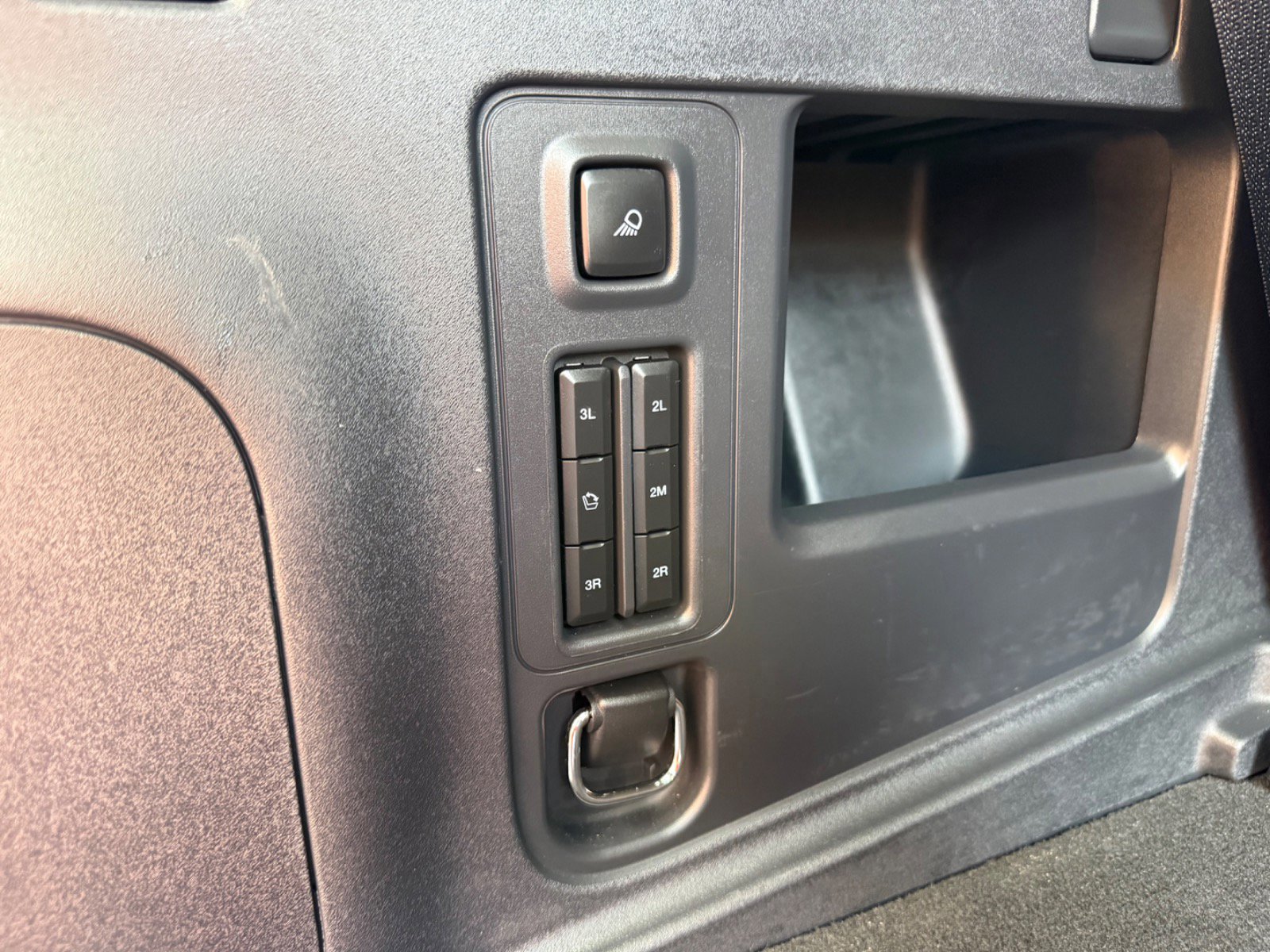 Certified 2025 Ford Expedition Tremor image 18