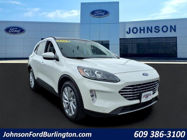Certified 2022 Ford Escape Titanium w/ Titanium Elite Package AWD/4WD image 1