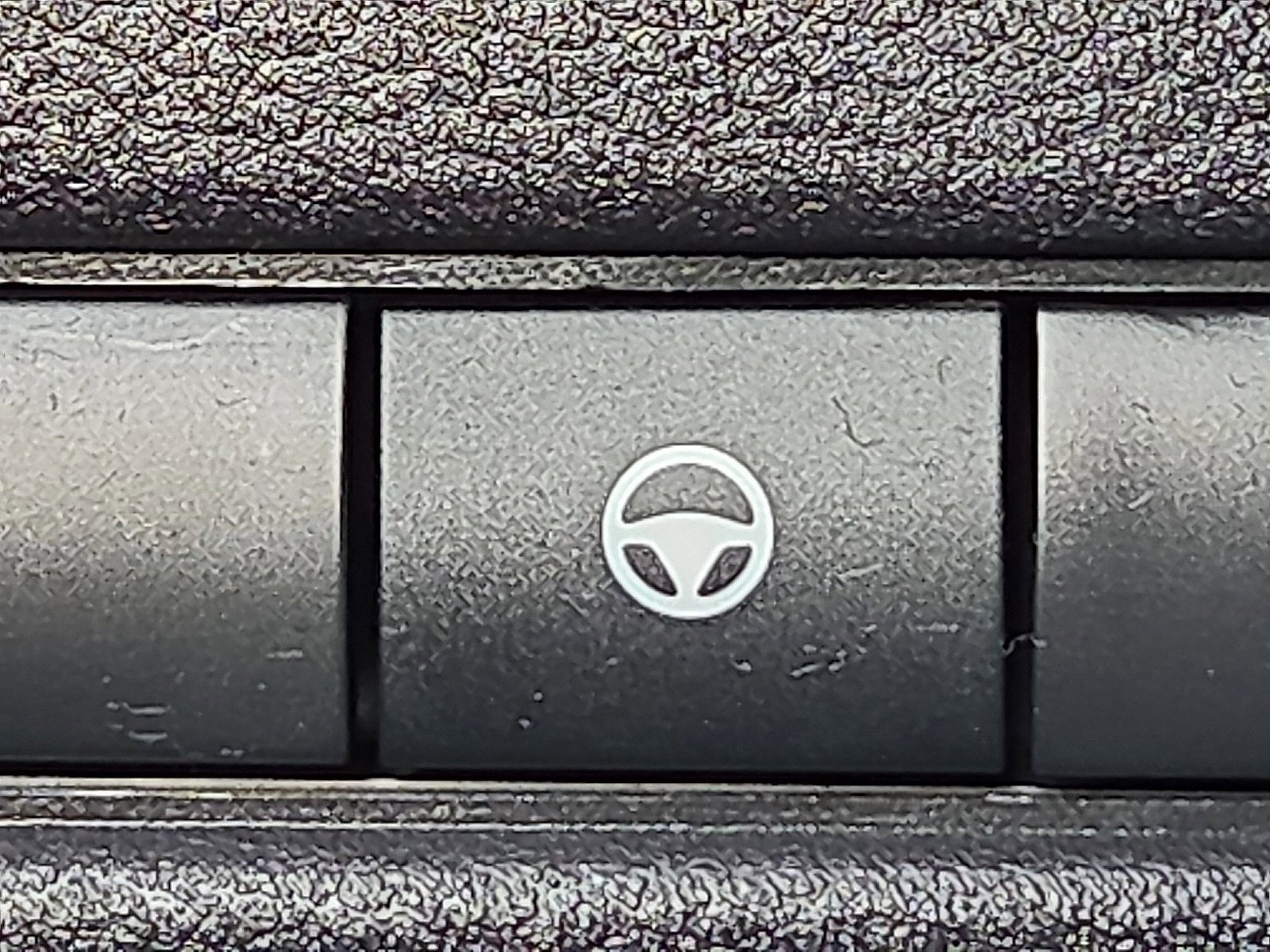 Used 2022 Nissan Rogue SV image 22