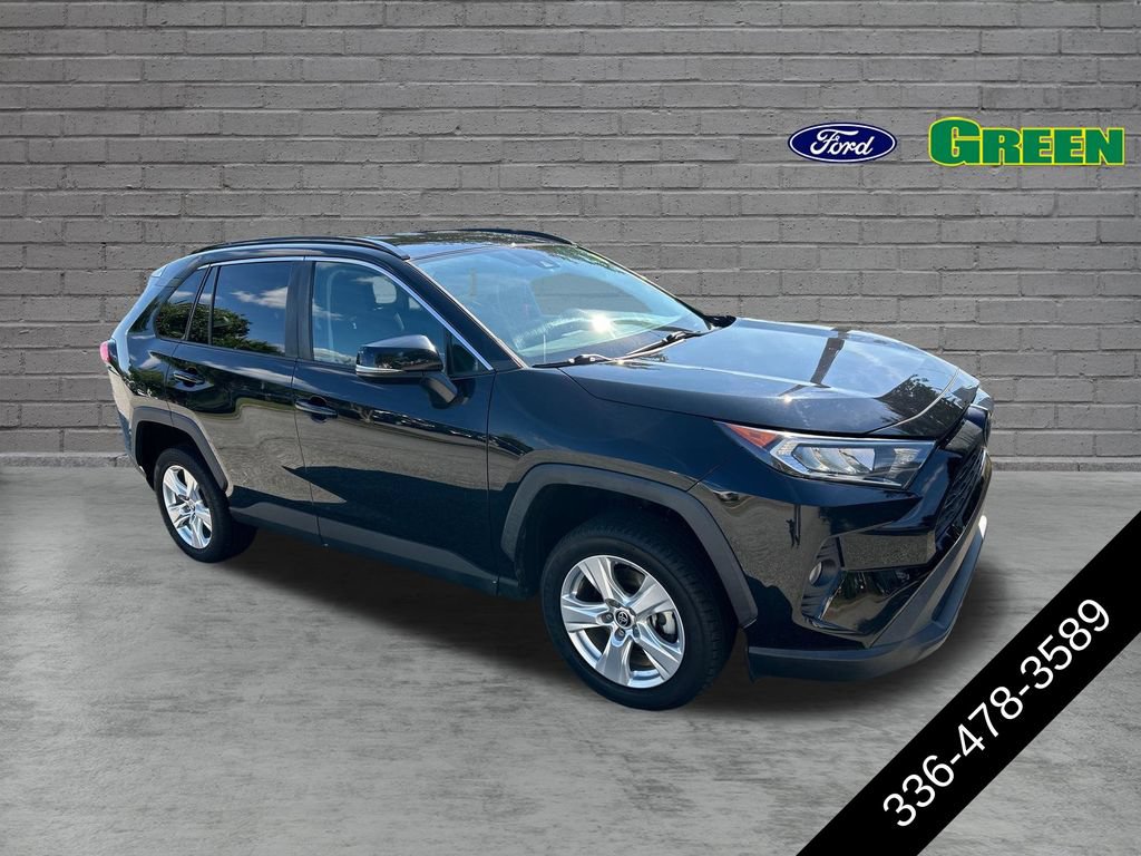 Used 2021 Toyota RAV4 XLE FWD image 8