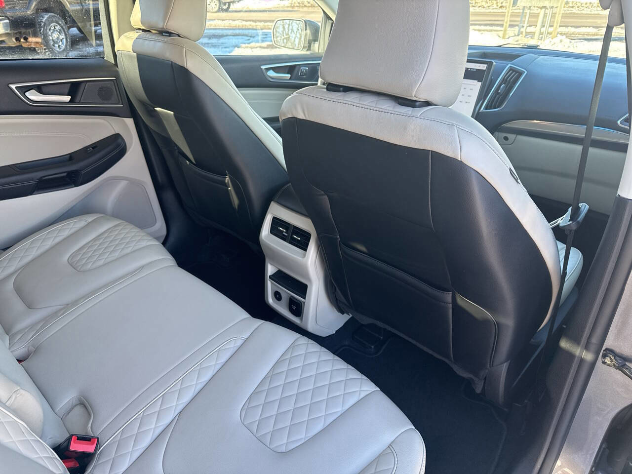 Certified 2024 Ford Edge Titanium image 18