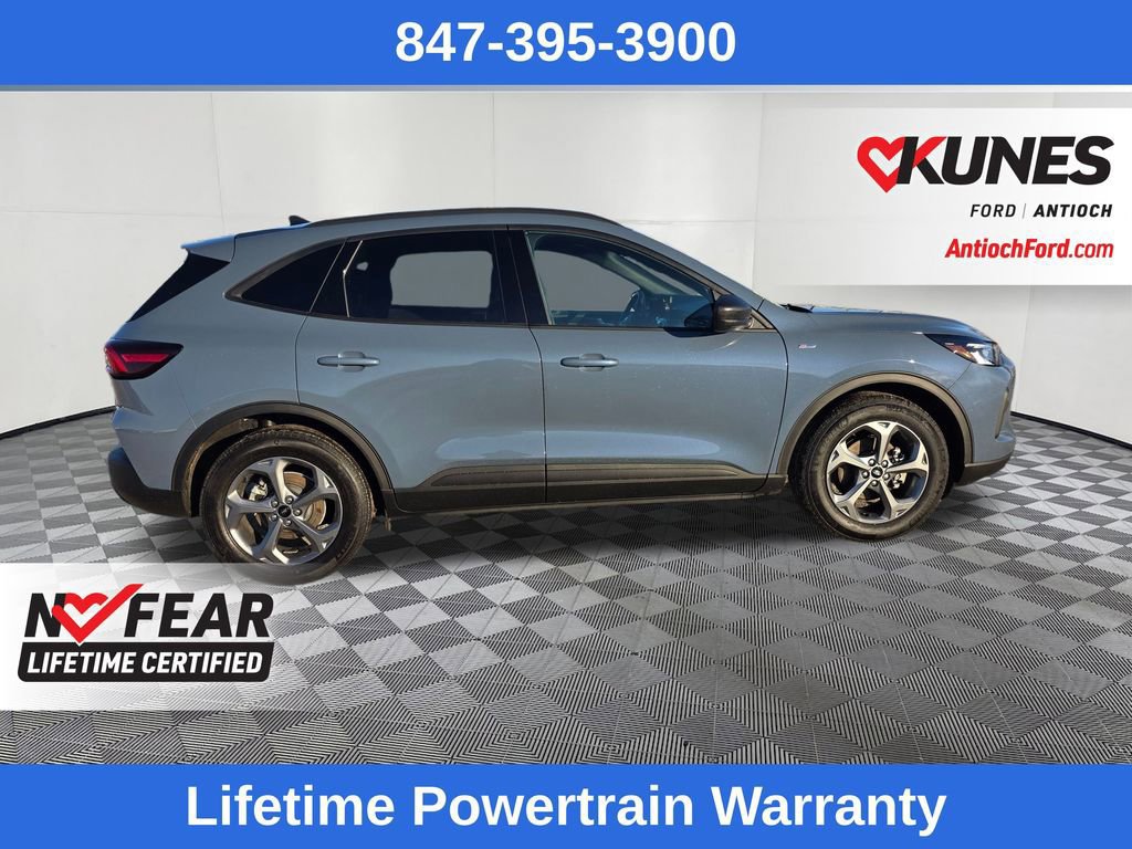 Certified 2025 Ford Escape ST-Line image 6