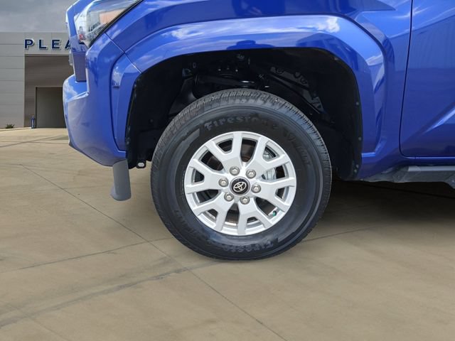 Used 2025 Toyota Tacoma SR5 RWD image 14