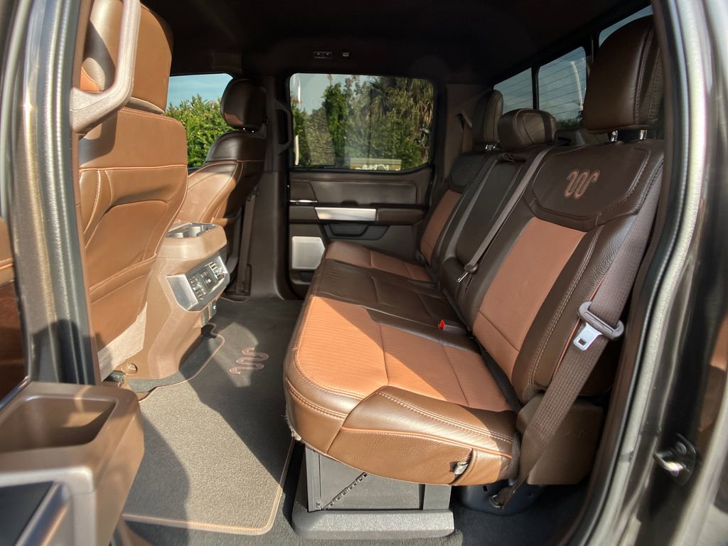 Certified 2024 Ford F250 King Ranch w/ Chrome Package image 29