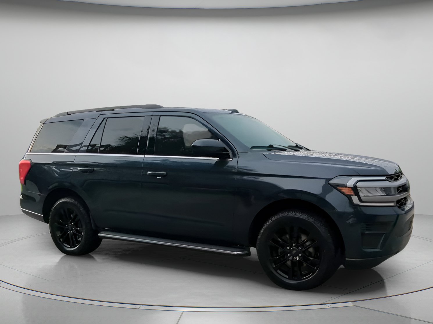 Certified 2023 Ford Expedition XLT RWD image 35
