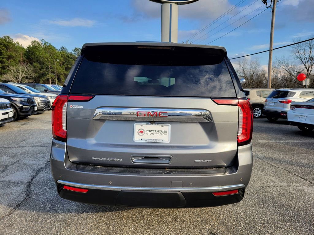 Used 2021 GMC Yukon XL SLT w/ Rear Media and Nav Package image 4