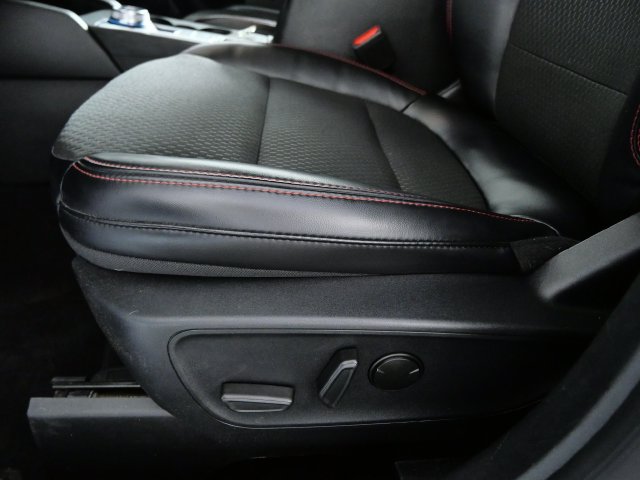 Certified 2024 Ford Escape ST-Line w/ Tech Pack #1 AWD/4WD image 16