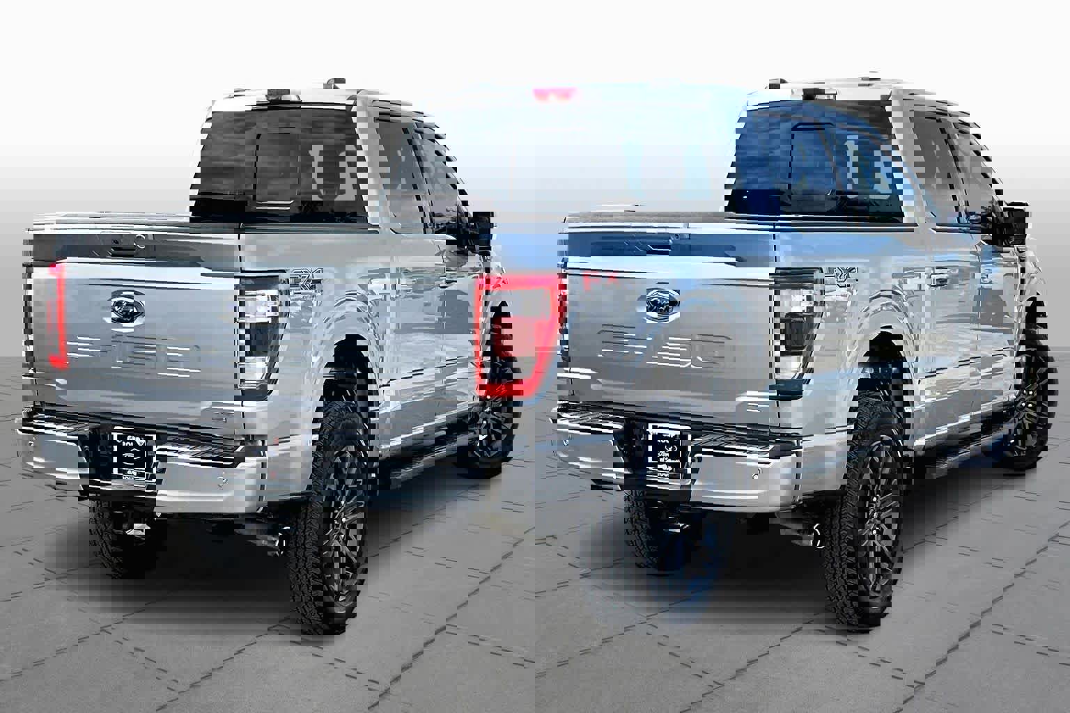 Certified 2023 Ford F150 Lariat w/ Equipment Group 502A High image 3