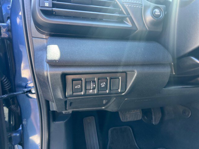 Used 2022 Subaru Outback Premium AWD/4WD image 13