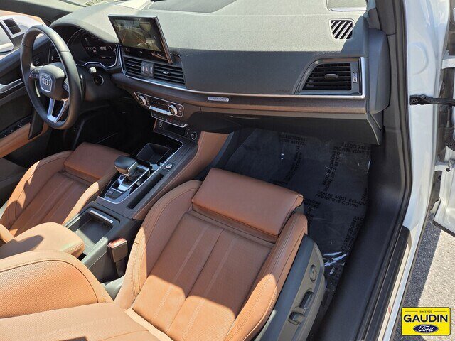 Used 2022 Audi Q5 2.0T Prestige w/ Prestige Package AWD/4WD image 17