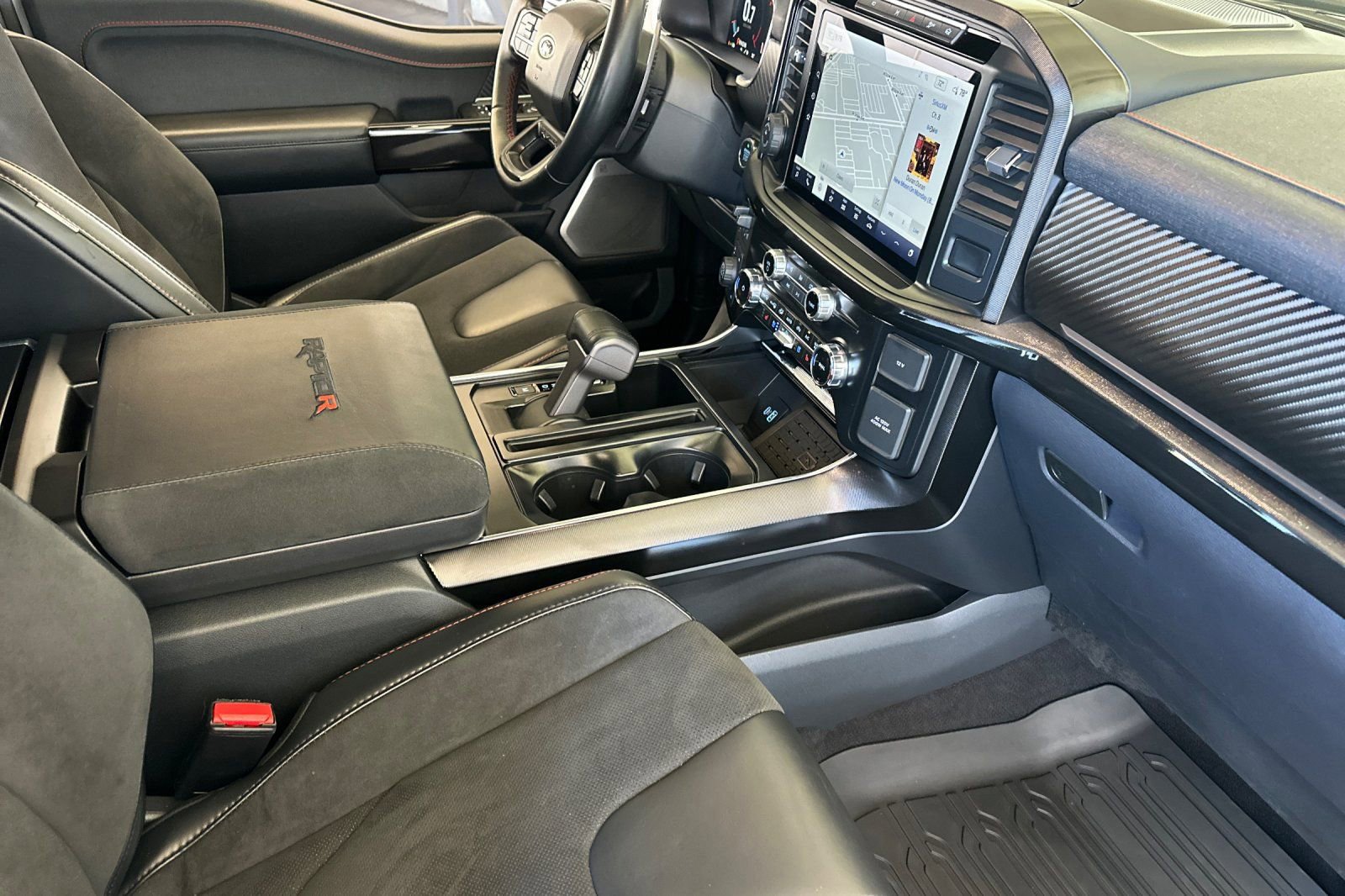 Certified 2023 Ford F150 Raptor w/ Equipment Group 802A Raptor R AWD/4WD image 15