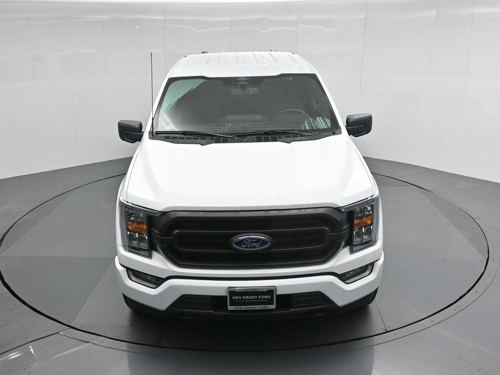 Certified 2022 Ford F150 XLT w/ Equipment Group 302A High image 37