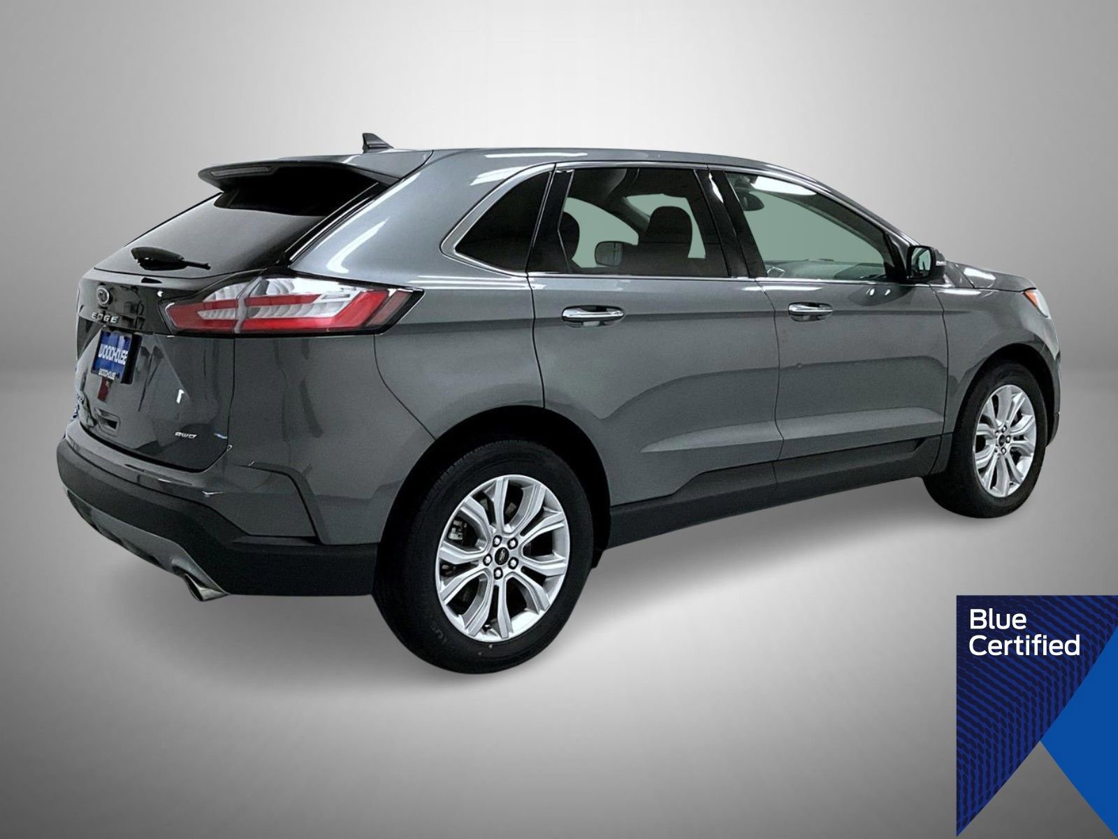 Certified 2024 Ford Edge Titanium image 5