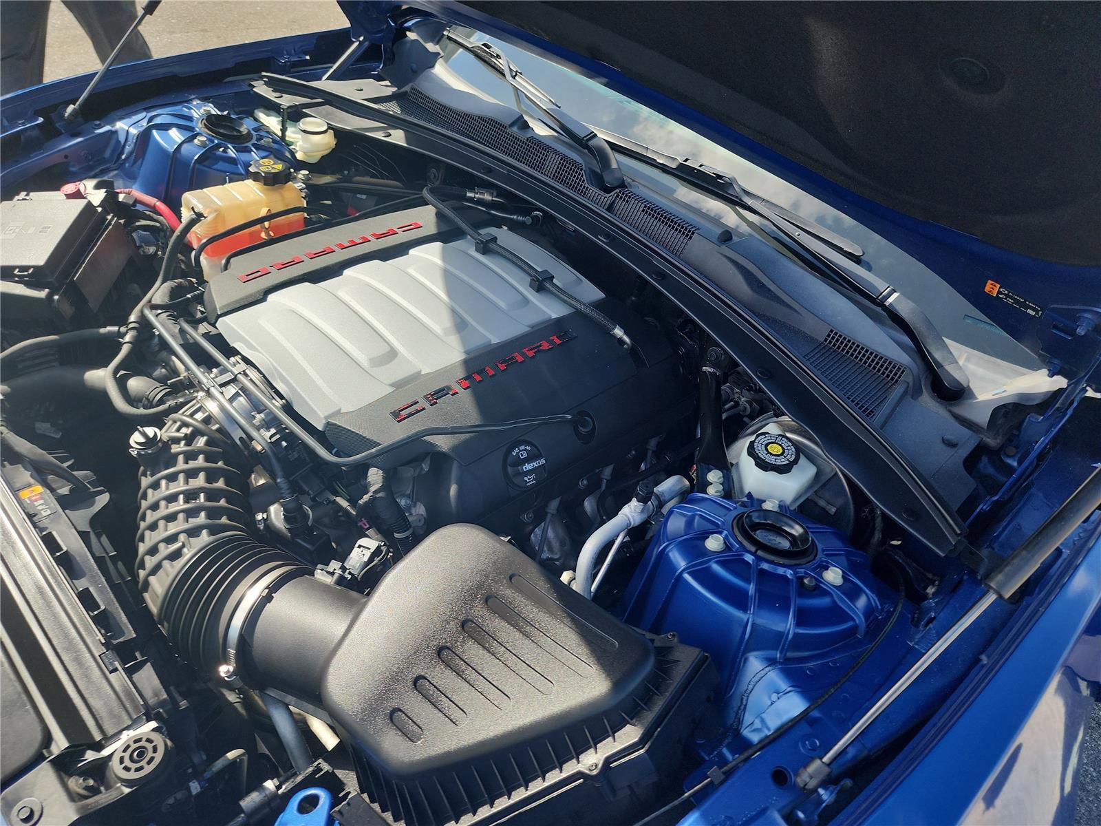 Used 2021 Chevrolet Camaro LT image 14