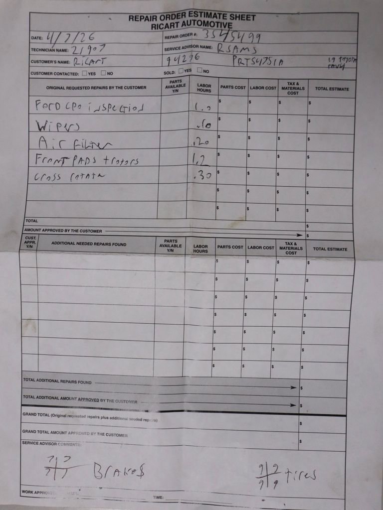 Used 2019 Toyota RAV4 XLE Premium w/ Cold Weather Package AWD/4WD image 12