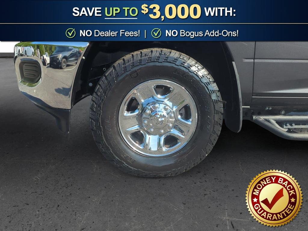 Used 2024 RAM 2500 Tradesman w/ Chrome Appearance Group AWD/4WD image 13