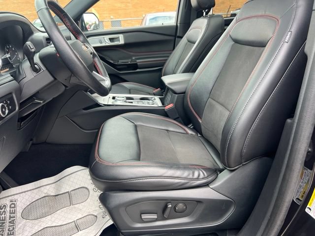 Certified 2023 Ford Explorer ST-Line w/ Class IV Trailer Tow Package AWD/4WD image 21
