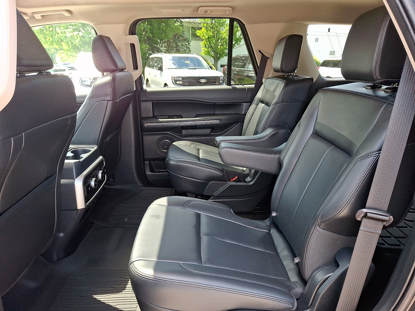 Certified 2023 Ford Expedition XLT AWD/4WD image 13