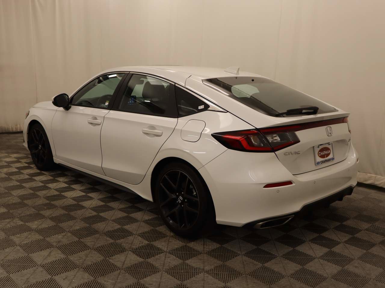 Used 2024 Honda Civic Sport Touring image 3