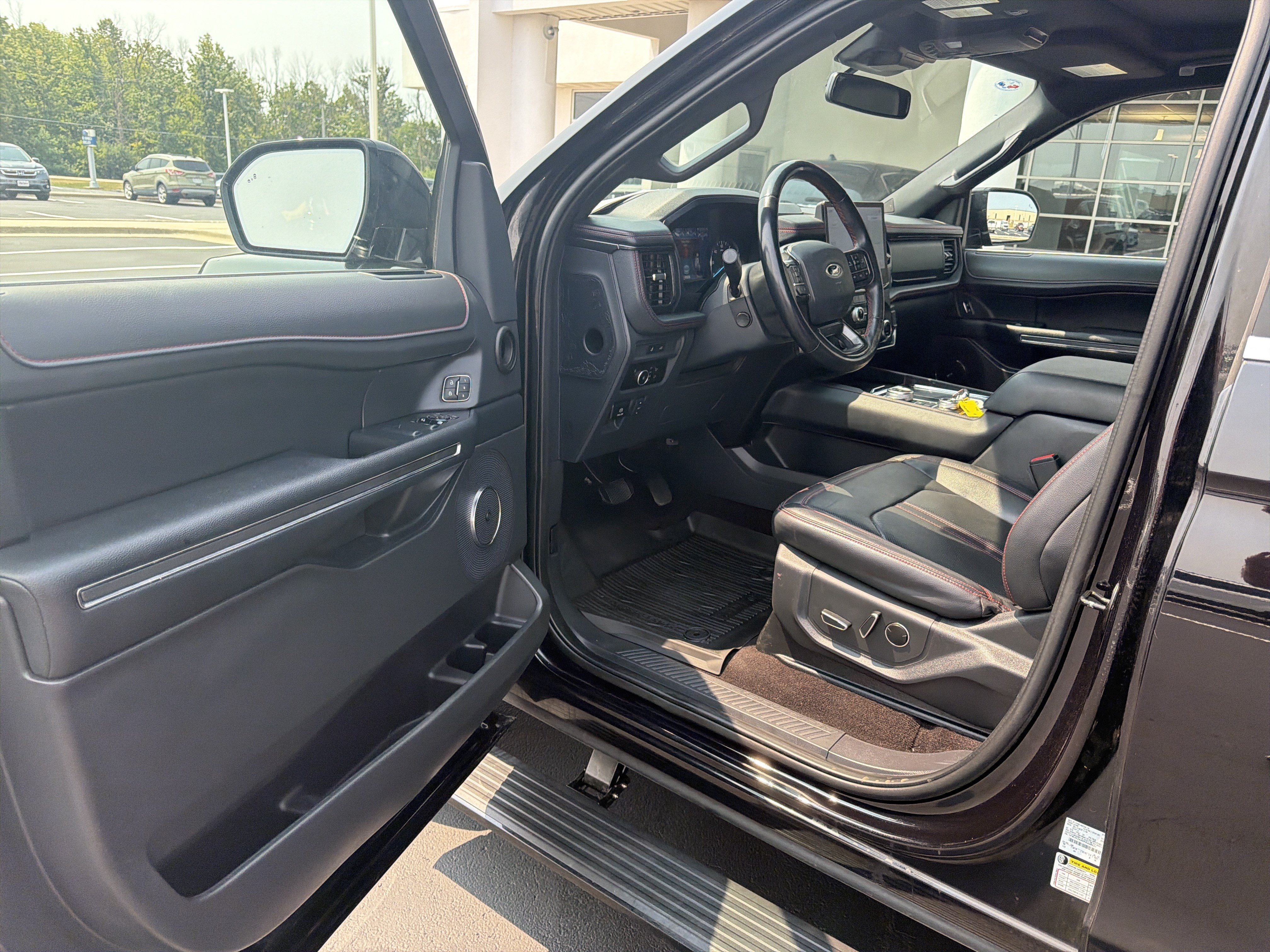 Certified 2023 Ford Expedition Max Limited AWD/4WD image 27