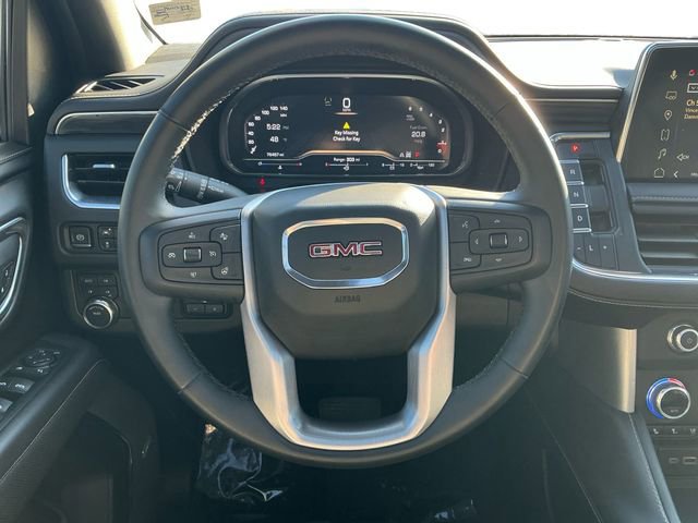 Used 2023 GMC Yukon XL SLT w/ SLT Premium Package image 13