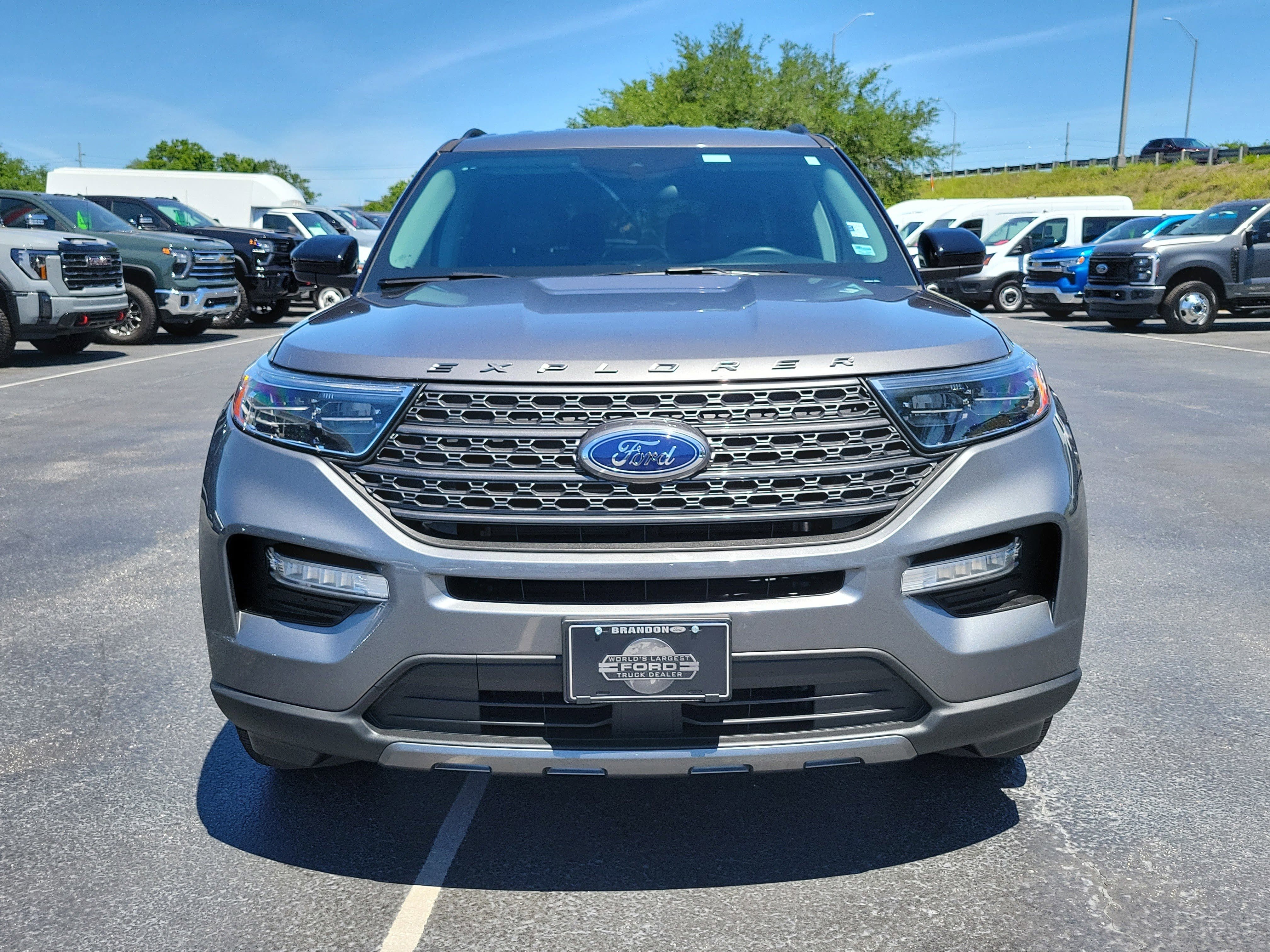 Certified 2023 Ford Explorer XLT w/ Equipment Group 202A AWD/4WD video 2