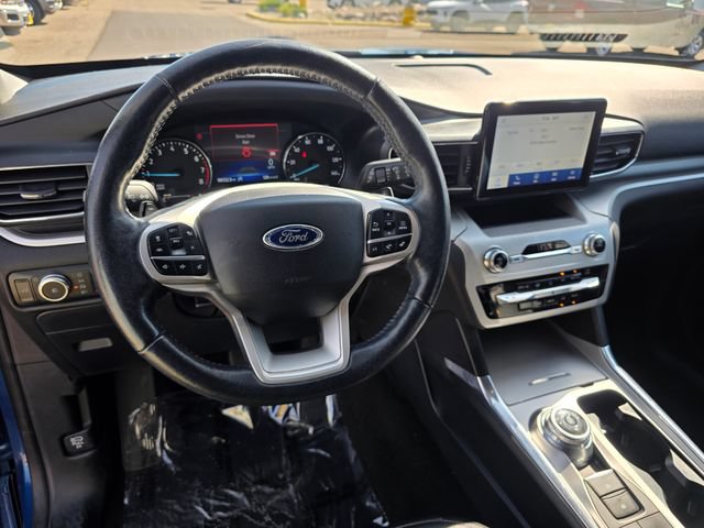 Certified 2020 Ford Explorer XLT w/ Equipment Group 202A AWD/4WD image 19