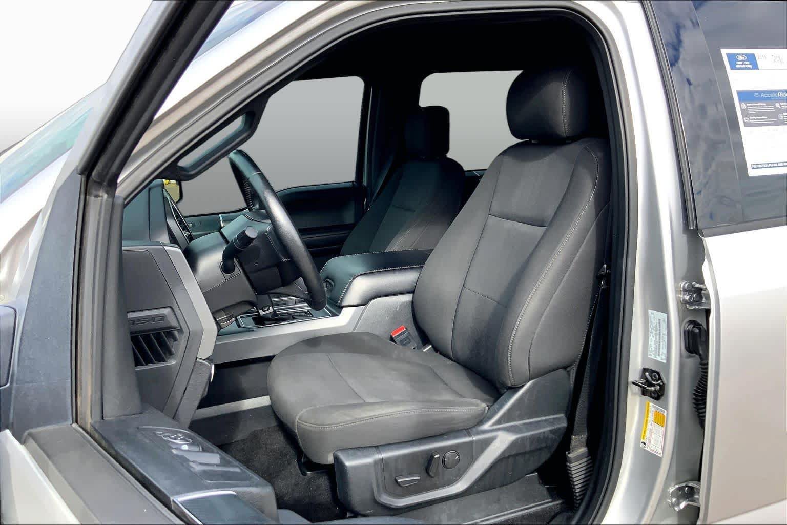 Certified 2019 Ford F150 XLT w/ Equipment Group 302A Luxury AWD/4WD image 8
