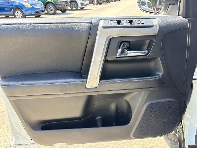 Used 2022 Toyota 4Runner SR5 Premium w/ Moonroof Package AWD/4WD image 16