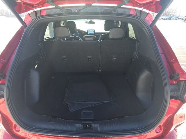 Certified 2024 Ford Escape ST-Line w/ Cold Weather Package image 14
