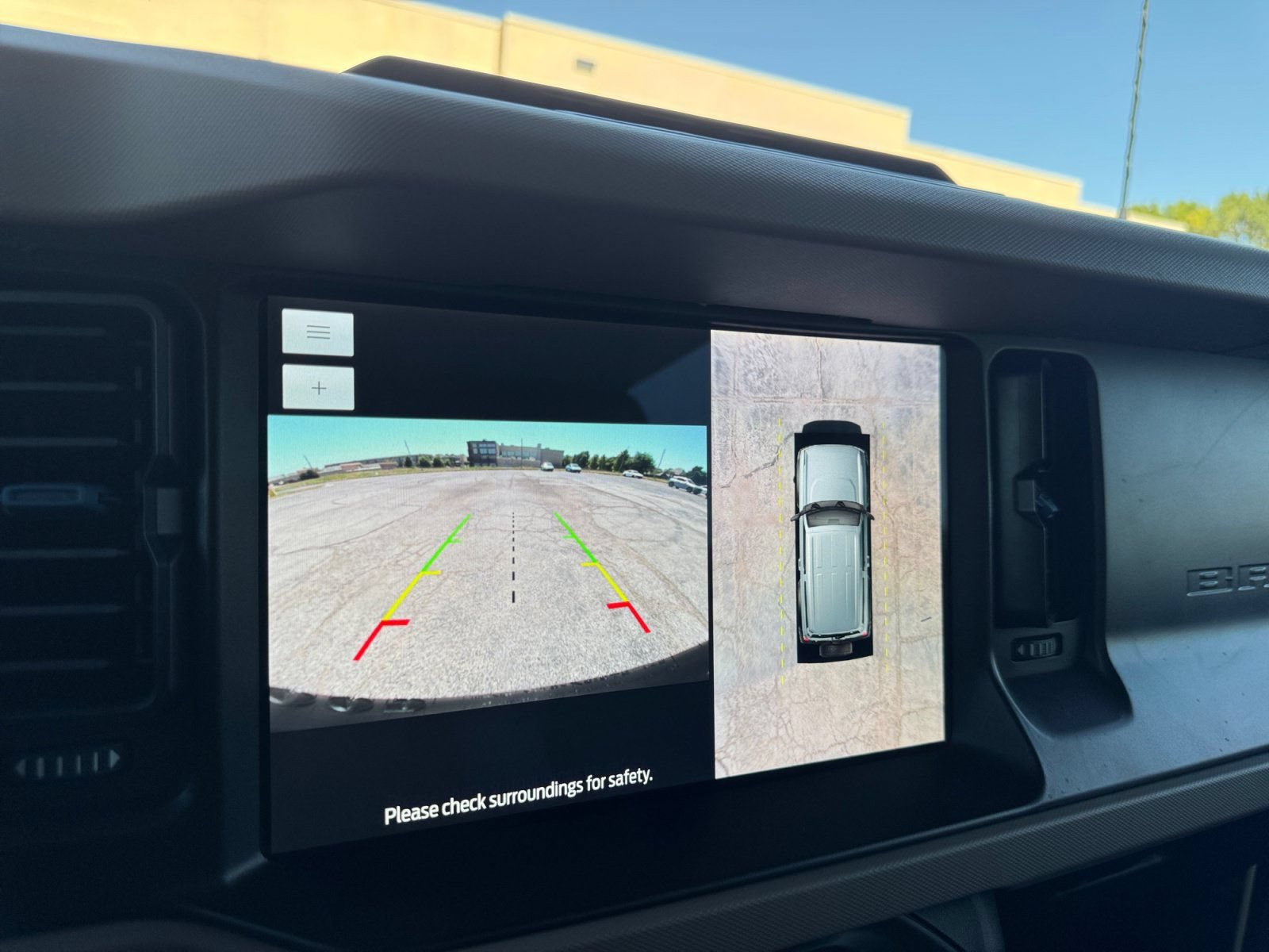 Certified 2023 Ford Bronco Wildtrak AWD/4WD image 31