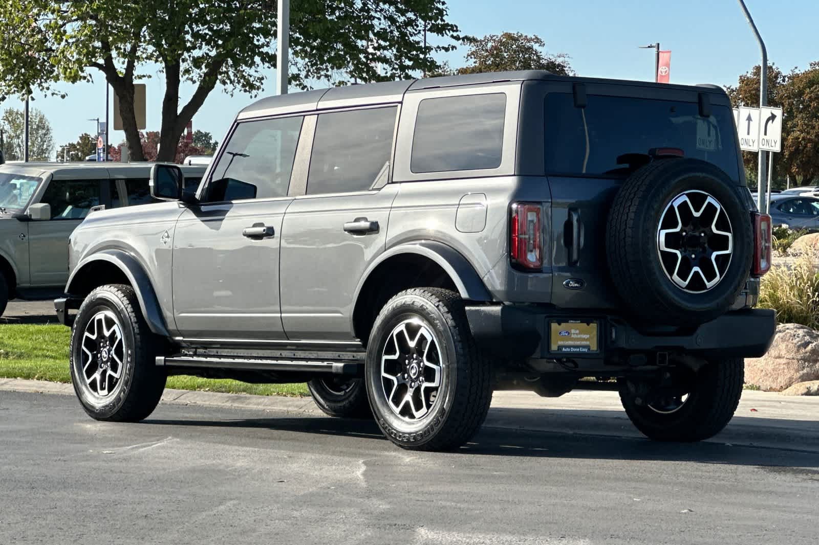 Certified 2022 Ford Bronco Outer Banks AWD/4WD image 6