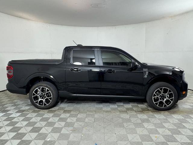 Certified 2025 Ford Maverick Lariat w/ 4K Tow Package image 2