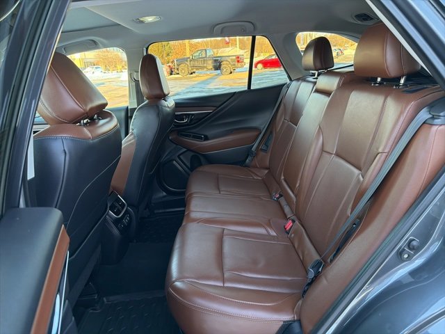 Used 2020 Subaru Outback Touring w/ Popular Package #2 image 24