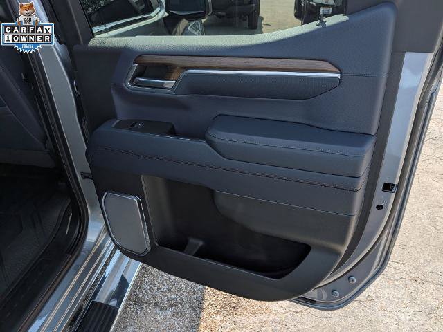 Used 2024 Chevrolet Silverado 1500 High Country w/ High Country Premium Package AWD/4WD image 26