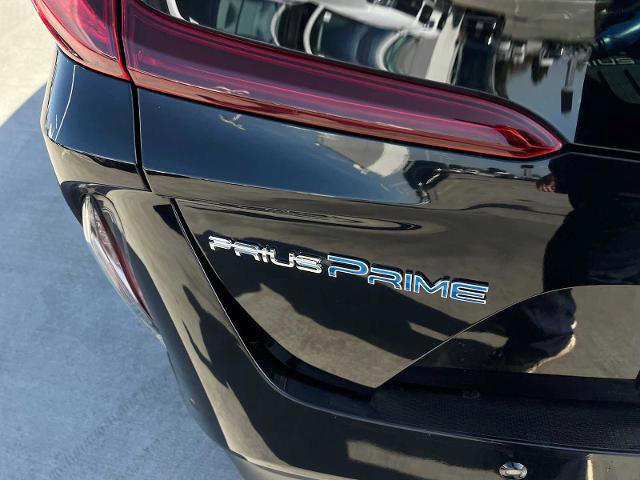 Used 2022 Toyota Prius Prime Limited image 11