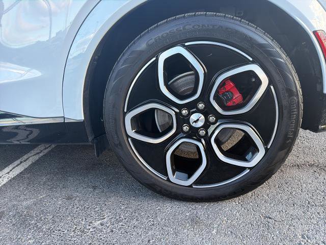 Certified 2022 Ford Mustang Mach-E GT image 25