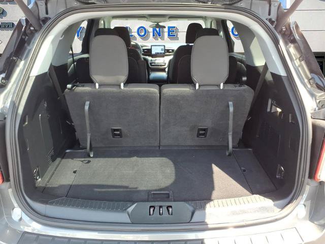 Certified 2022 Ford Explorer XLT w/ Class IV Trailer Tow Package AWD/4WD image 22