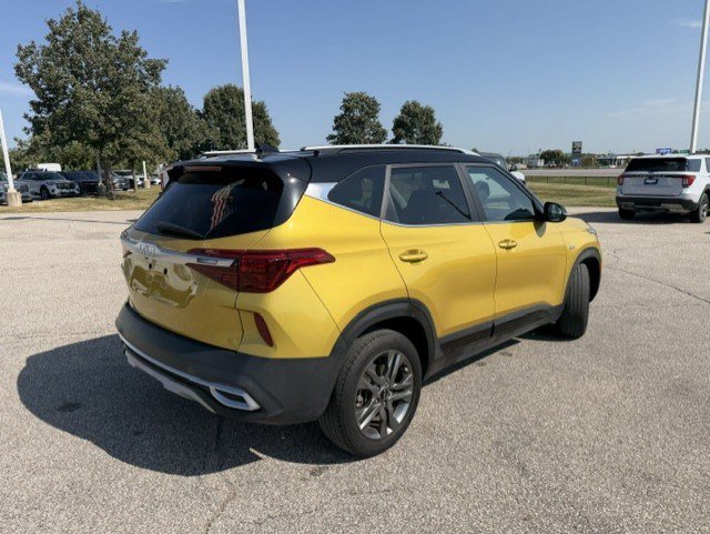 Used 2022 Kia Seltos S AWD/4WD image 9