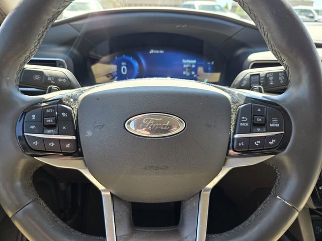 Certified 2021 Ford Explorer Platinum w/ Equipment Group 601A image 26