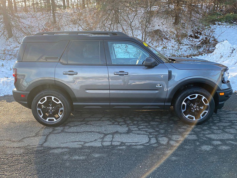 Certified 2024 Ford Bronco Sport Outer Banks w/ Tech Package image 4