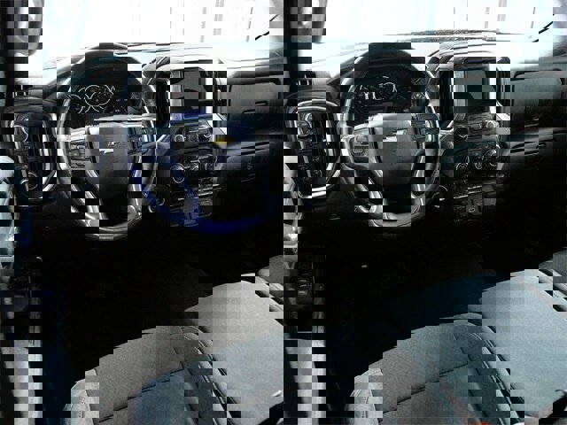 Used 2021 Chevrolet Silverado 1500 LT image 4