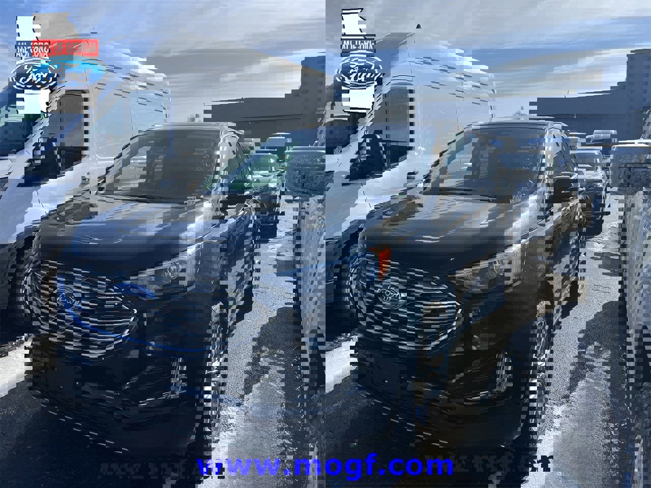 Certified 2023 Ford Edge Titanium image 4