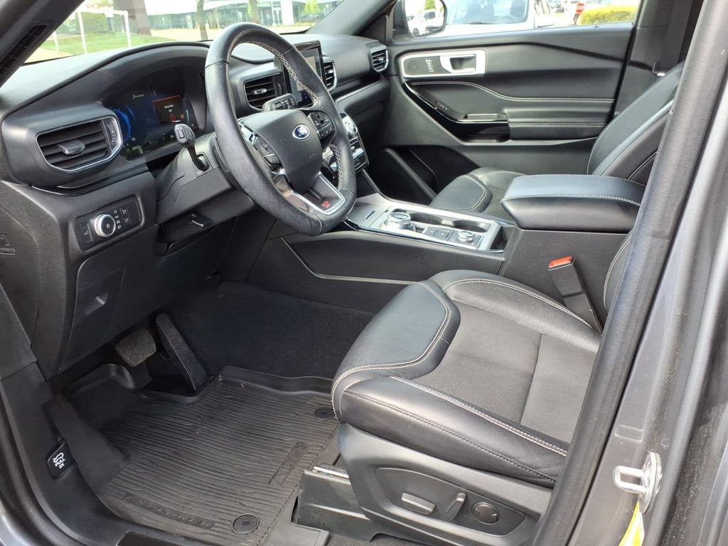 Certified 2022 Ford Explorer ST AWD/4WD image 10